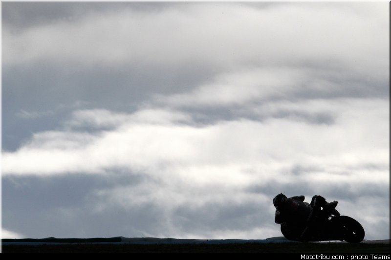 sbk_2011_tests_haslam_09