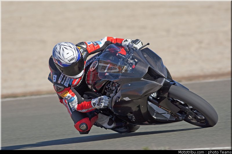 sbk_2011_tests_lascorz_04
