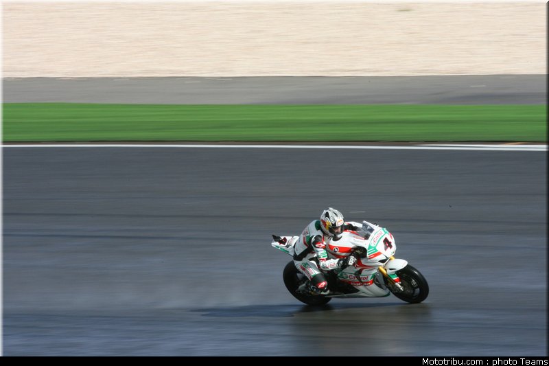 sbk_2011_tests_rea_21