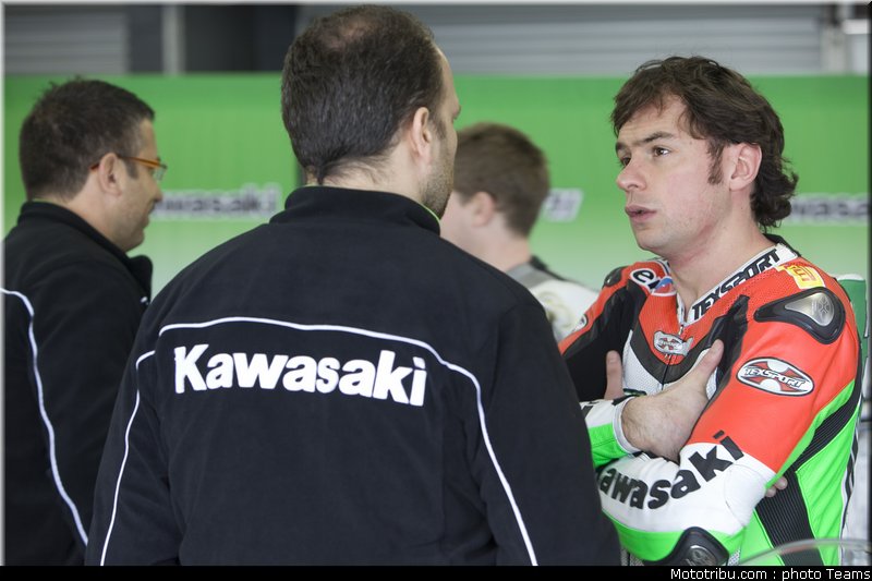 sbk_2011_tests_rolfo_1