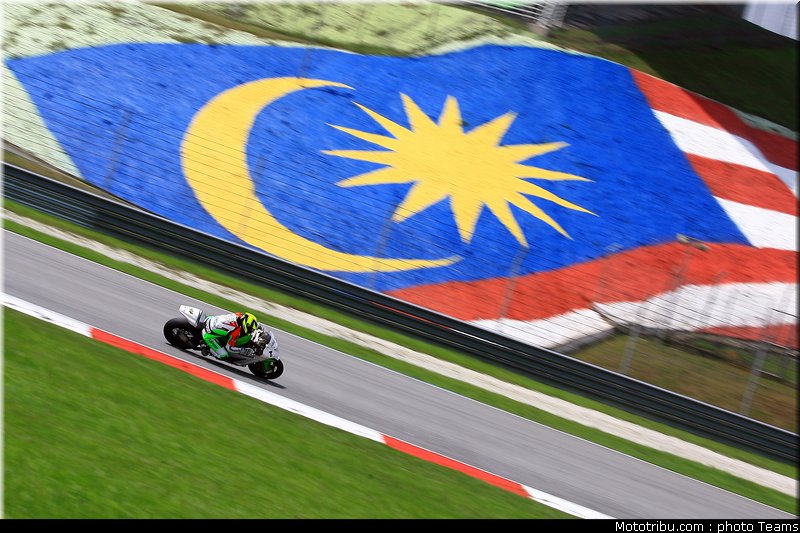 sbk_2011_tests_rolfo_8
