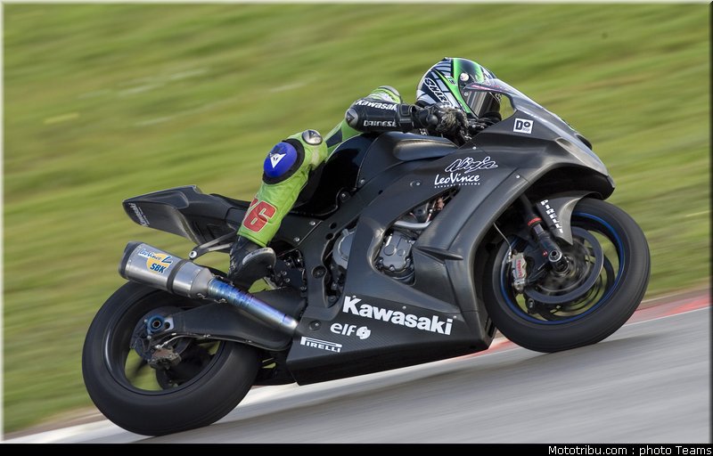 sbk_2011_tests_sykes_09