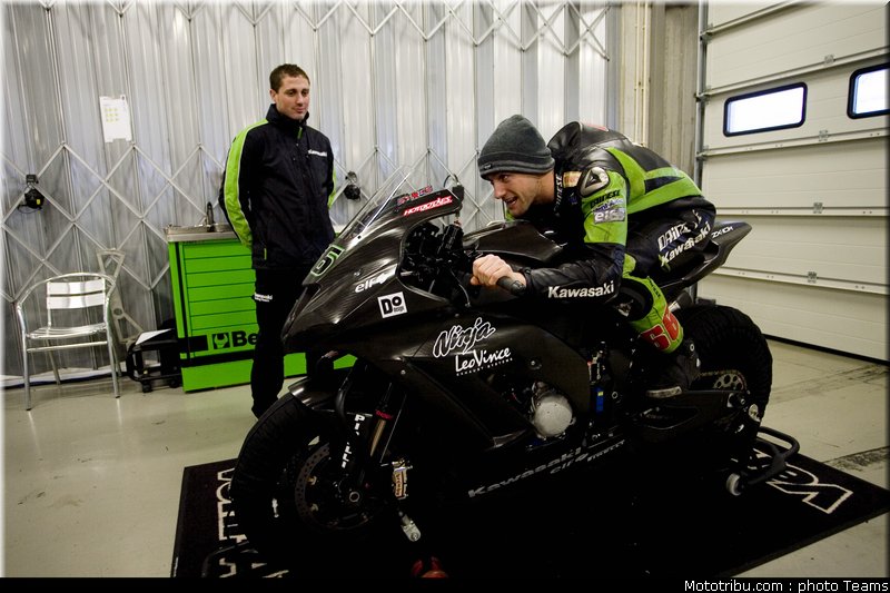 sbk_2011_tests_sykes_11