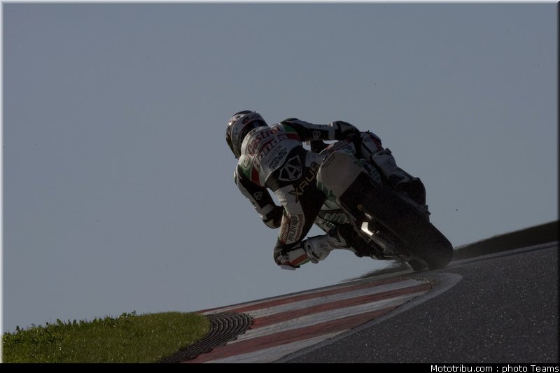 sbk_2011_tests_xaus_16