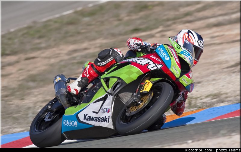 supersport_2011_tests_parkes_01
