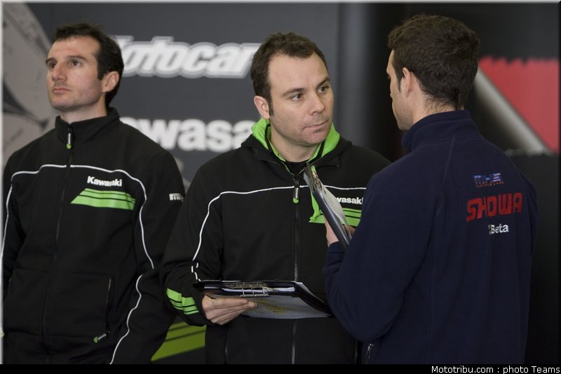 supersport_2011_tests_parkes_13