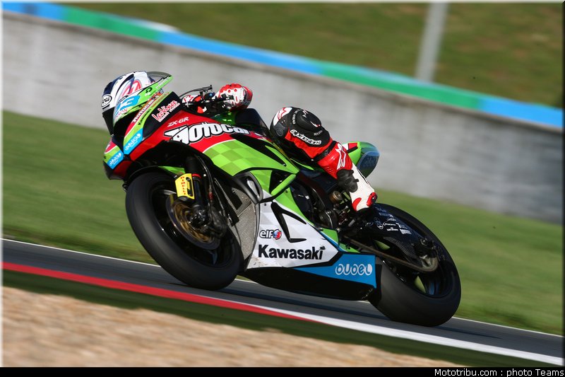 supersport_2011_tests_parkes_15