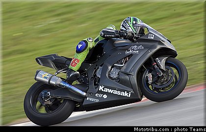 sbk_2011_tests_sykes_09.jpg