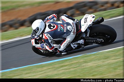 sbk_2011_tests_toseland_27.jpg