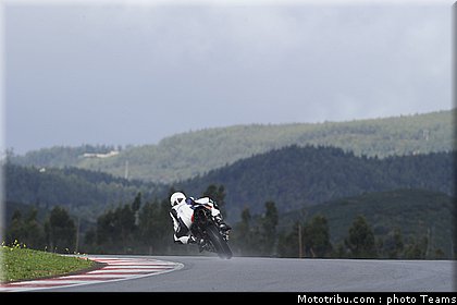 supersport_2011_tests_ellison_19.jpg