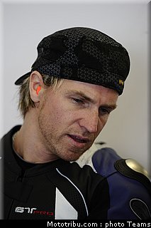 supersport_2011_tests_ellison_22.jpg