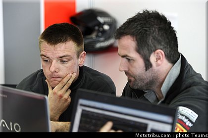 supersport_2011_tests_lowes_03.jpg