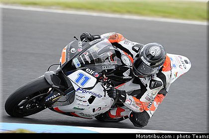 supersport_2011_tests_lowes_04.jpg