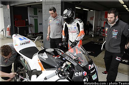 supersport_2011_tests_lowes_05.jpg