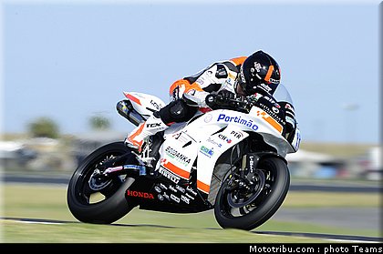 supersport_2011_tests_lowes_18.jpg