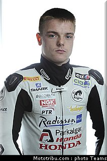 supersport_2011_tests_lowes_22.jpg