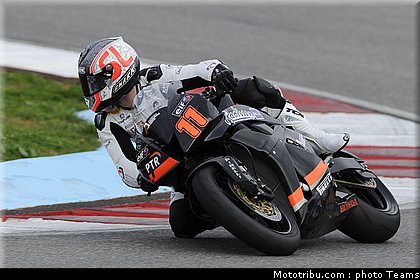 supersport_2011_tests_lowes_29.jpg