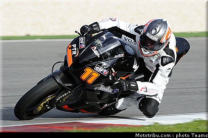supersport_2011_tests_lowes_30.jpg