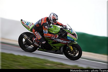 supersport_2011_tests_parkes_08.jpg