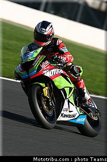 supersport_2011_tests_parkes_14.jpg