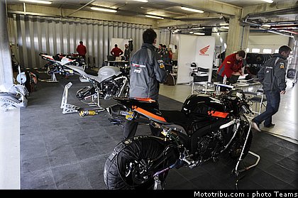 supersport_2011_tests_ptr_13.jpg