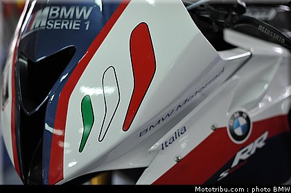 sbk_test_bmw_italia_aragon_2011_001.jpg