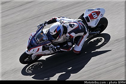 sbk_test_bmw_italia_aragon_2011_017.jpg