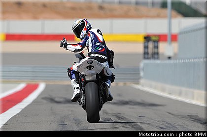 sbk_test_bmw_italia_aragon_2011_023.jpg
