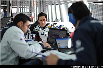 sbk_test_bmw_italia_aragon_2011_039.jpg