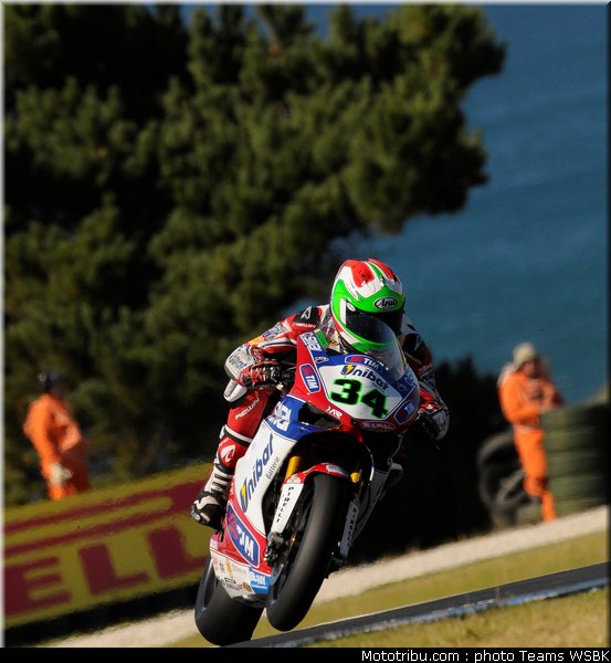 sbk_giugliano_009_australie_2012_philip_island