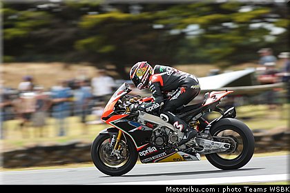 sbk_biaggi_014_australie_2012_philip_island.jpg