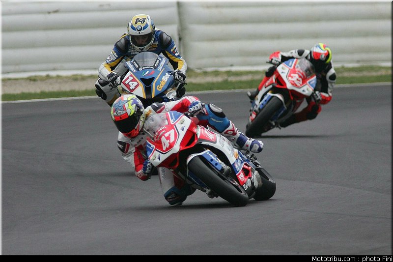 1000_superstock_013_imola_2012