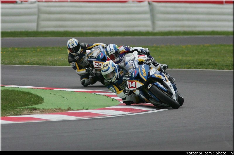 1000_superstock_018_imola_2012