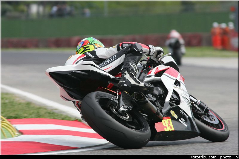 600_superstock_ponsson_001_imola_2012