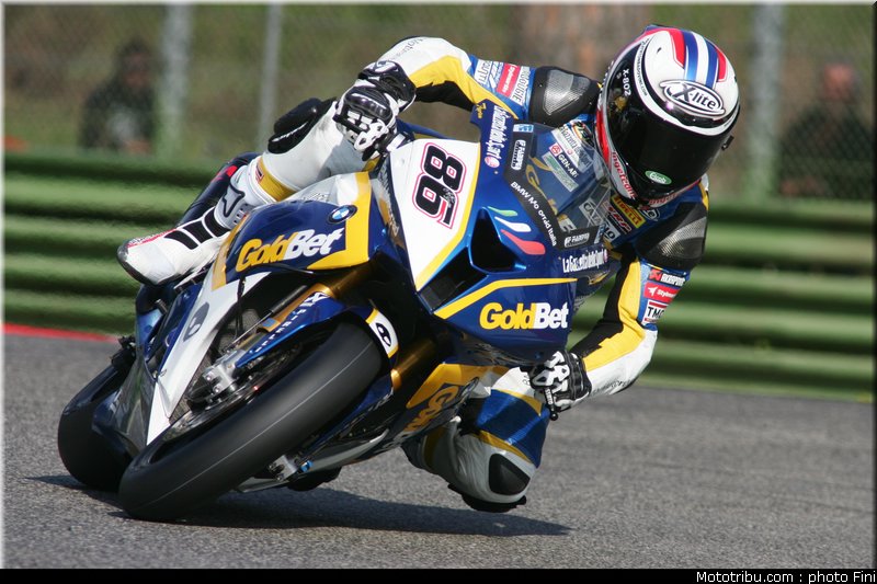 superbike_badovini_003_imola_2012