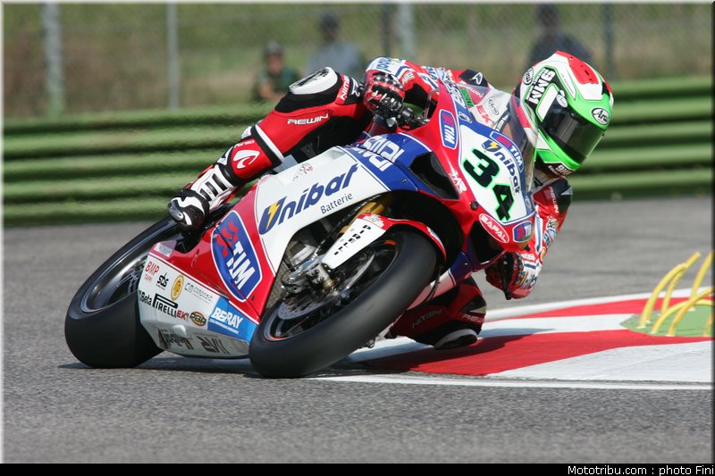 superbike_giugliano_004_imola_2012
