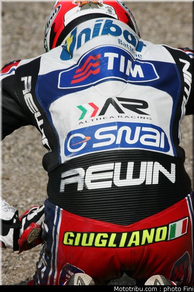 superbike_giugliano_011_imola_2012