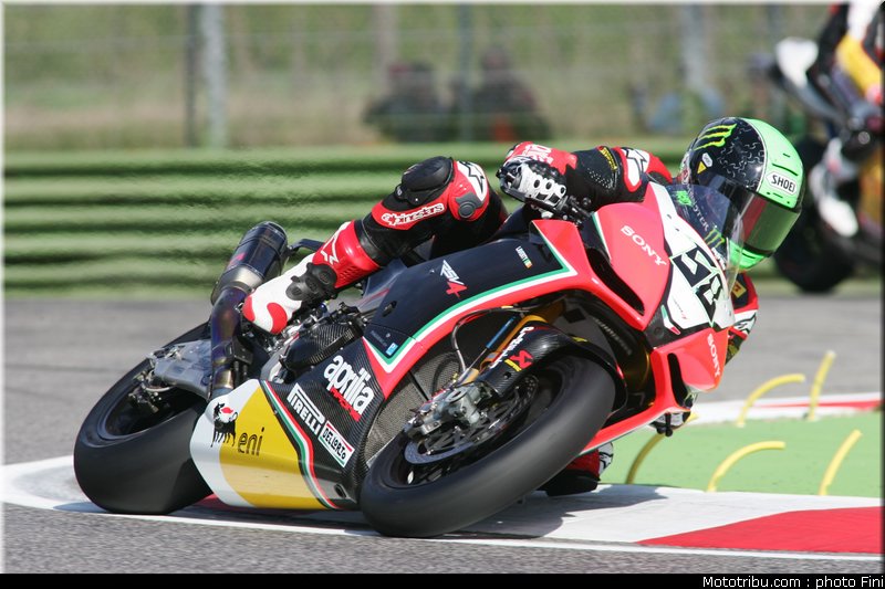 superbike_laverty_004_imola_2012
