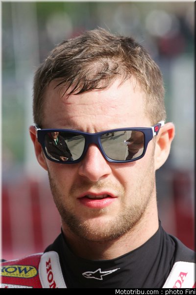 superbike_rea_010_imola_2012