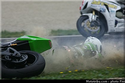 1000_superstock_010_imola_2012.jpg