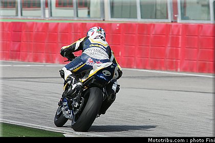 1000_superstock_barrier_006_imola_2012.jpg