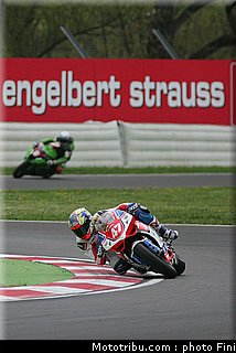 1000_superstock_la_marra_004_imola_2012.jpg