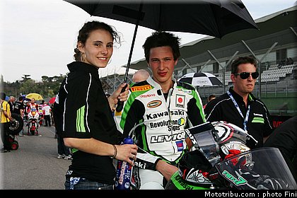 600_superstock_006_imola_2012.jpg