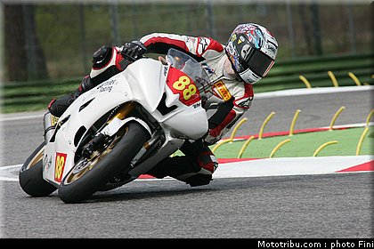 600_superstock_marchal_001_imola_2012.jpg