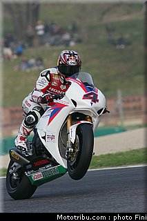 superbike_aoyama_004_imola_2012.jpg