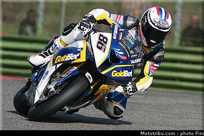 superbike_badovini_003_imola_2012.jpg