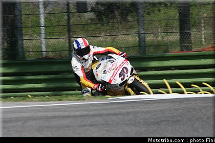 superbike_guintoli_001_imola_2012.jpg