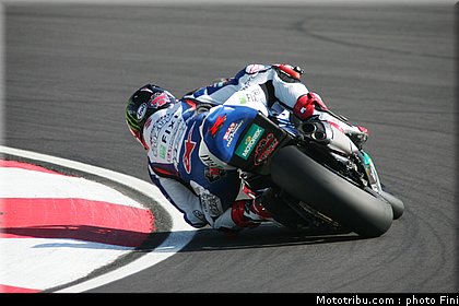 superbike_hopkins_001_imola_2012.jpg