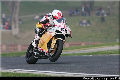 superbike_mc_cormick_005_imola_2012.jpg