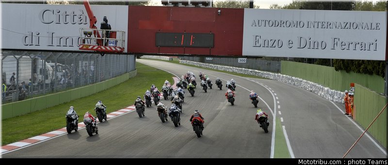 600_superstock_002_imola_2012